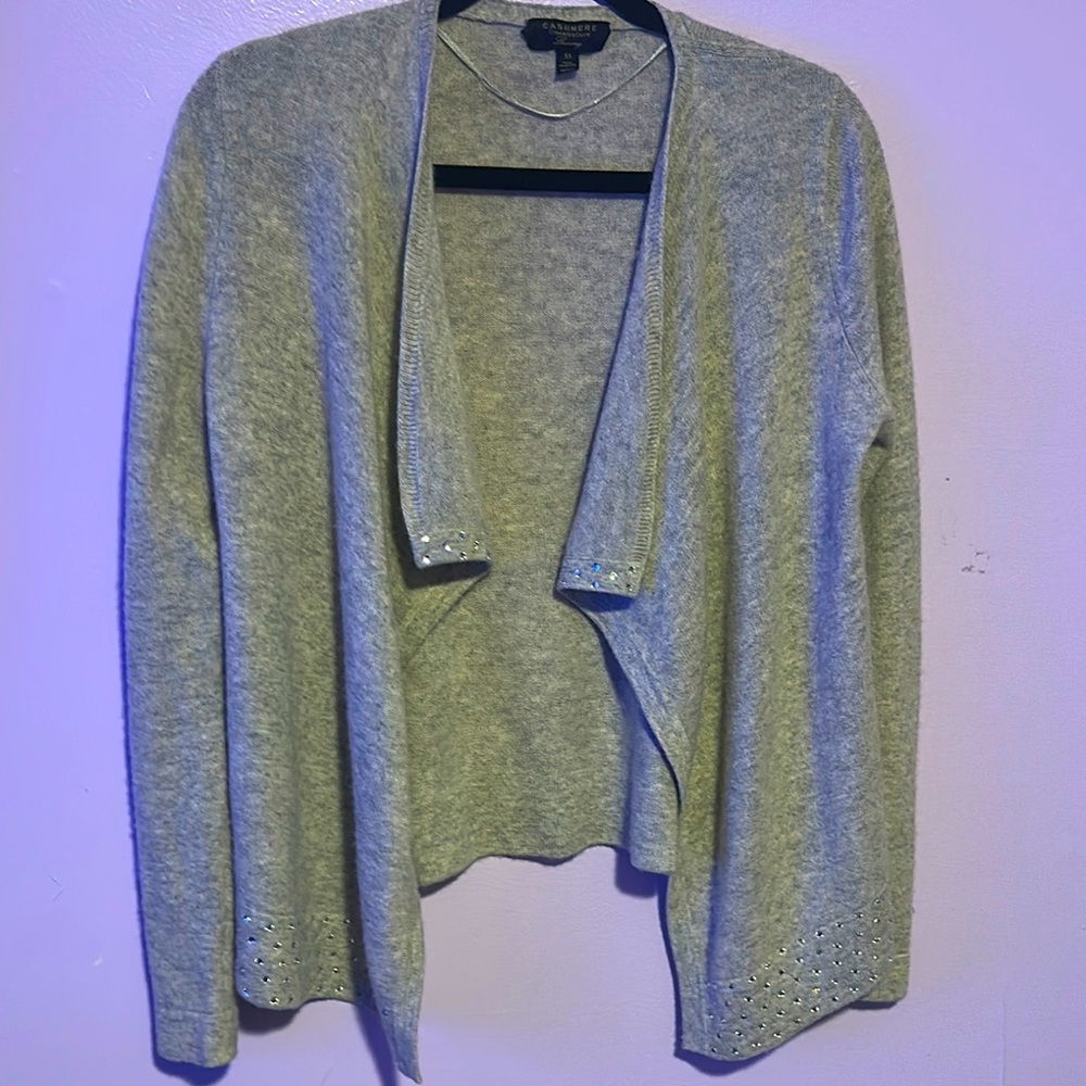 Cashmere Charter Club Luxury Gray Cardigan Sweater Soft Knit Ribbed Details. XS